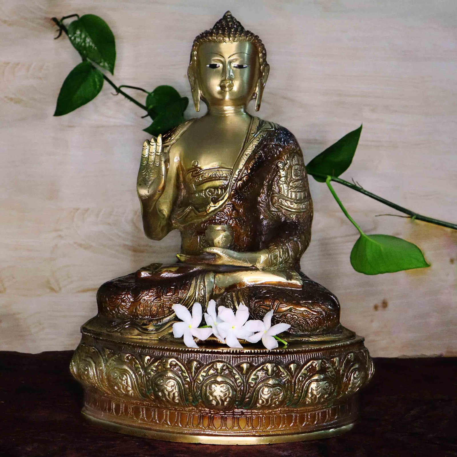 Buddha brass idol 37cm