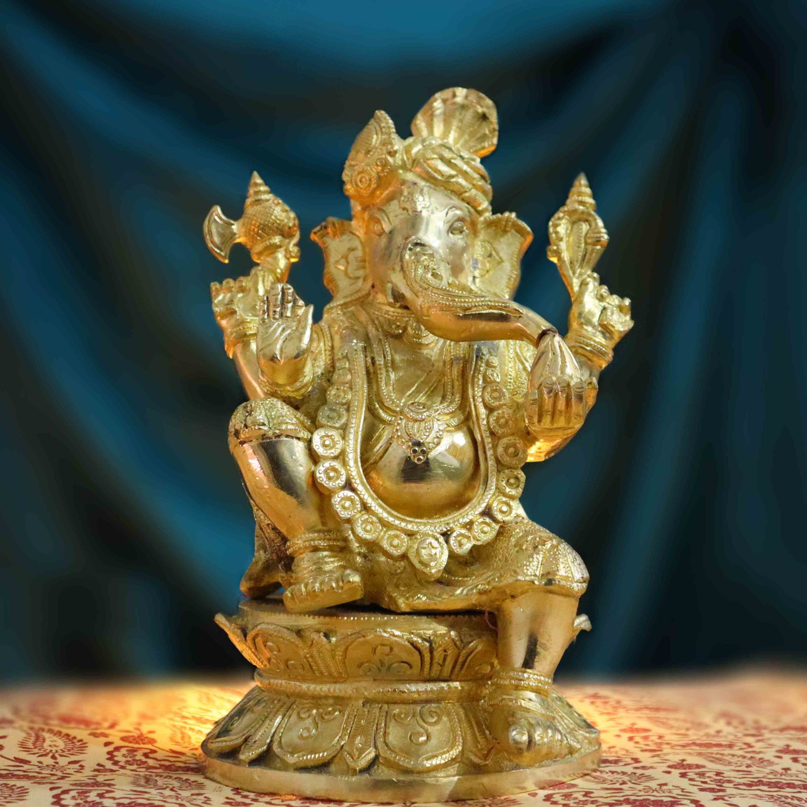 Ganesha brass idol 26.4 cm