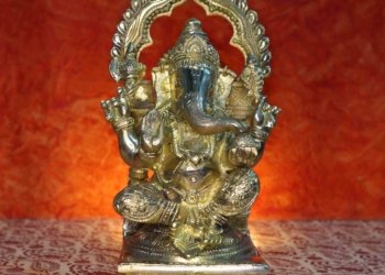 Ganesha brass idol 23.8 cm